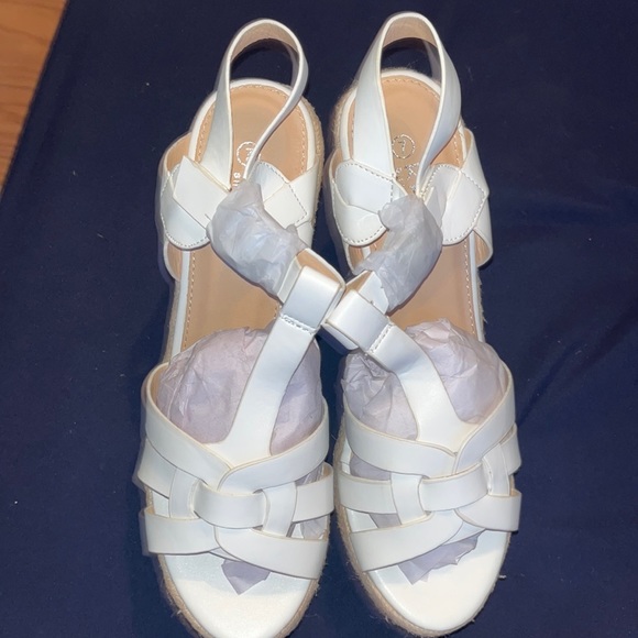 Womens wedges - Picture 3 of 5